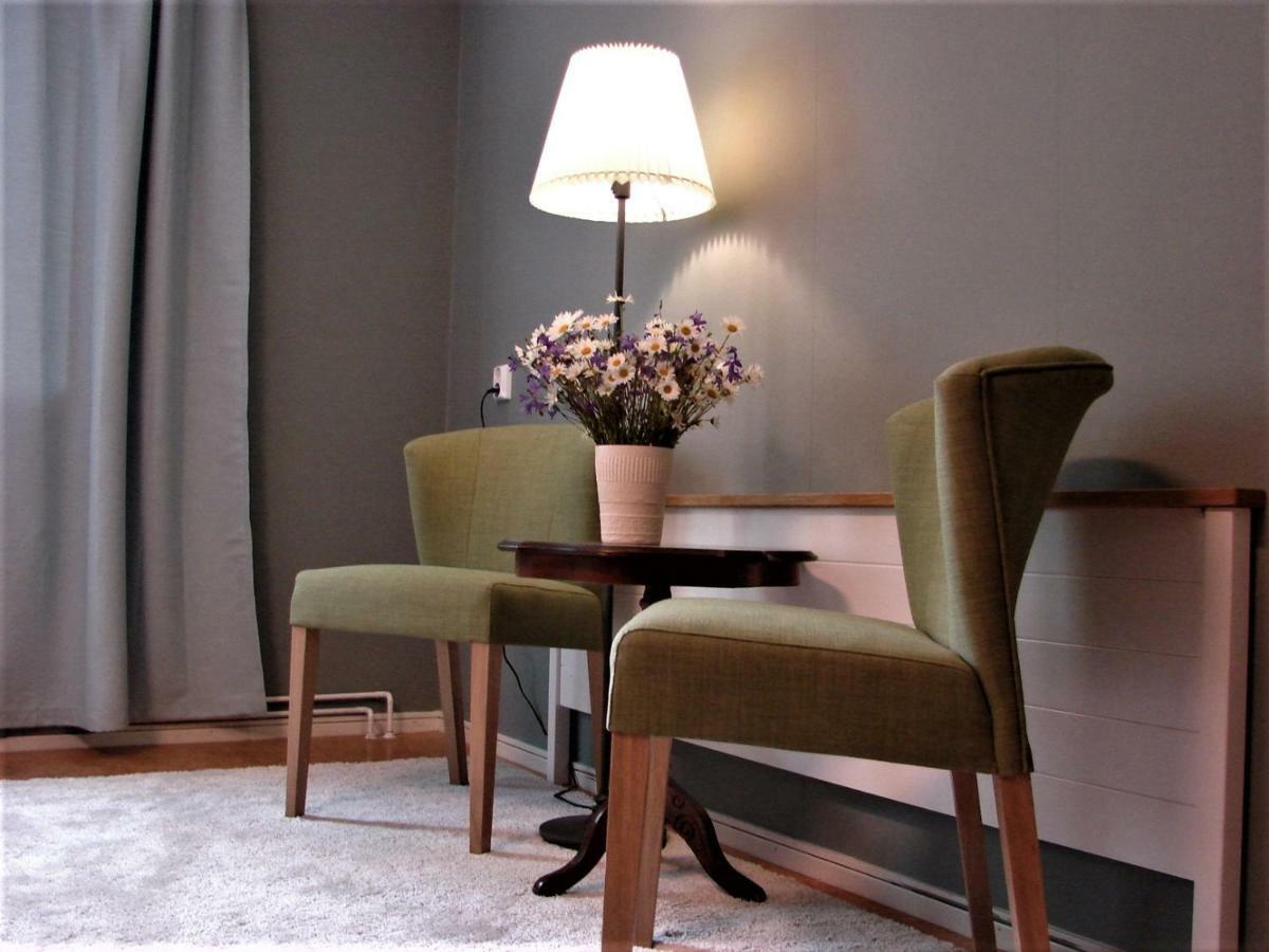 לקסנד Sjugare Gard Bed & Breakfast מראה חיצוני תמונה